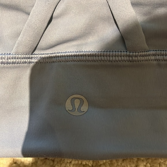 Lululemon, size 4, Oasis blue - Picture 3 of 6
